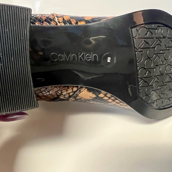 Calvin Klein Women Snake Print Boots Brand New - Picture 8 of 11